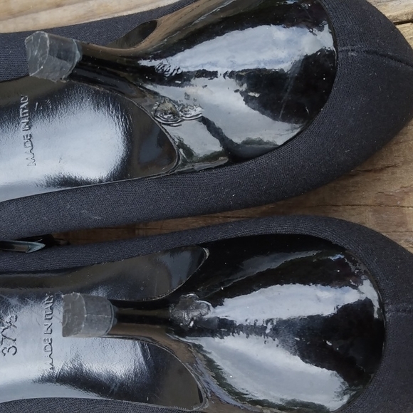 CHANEL HEELS 🥀 - Picture 11 of 14